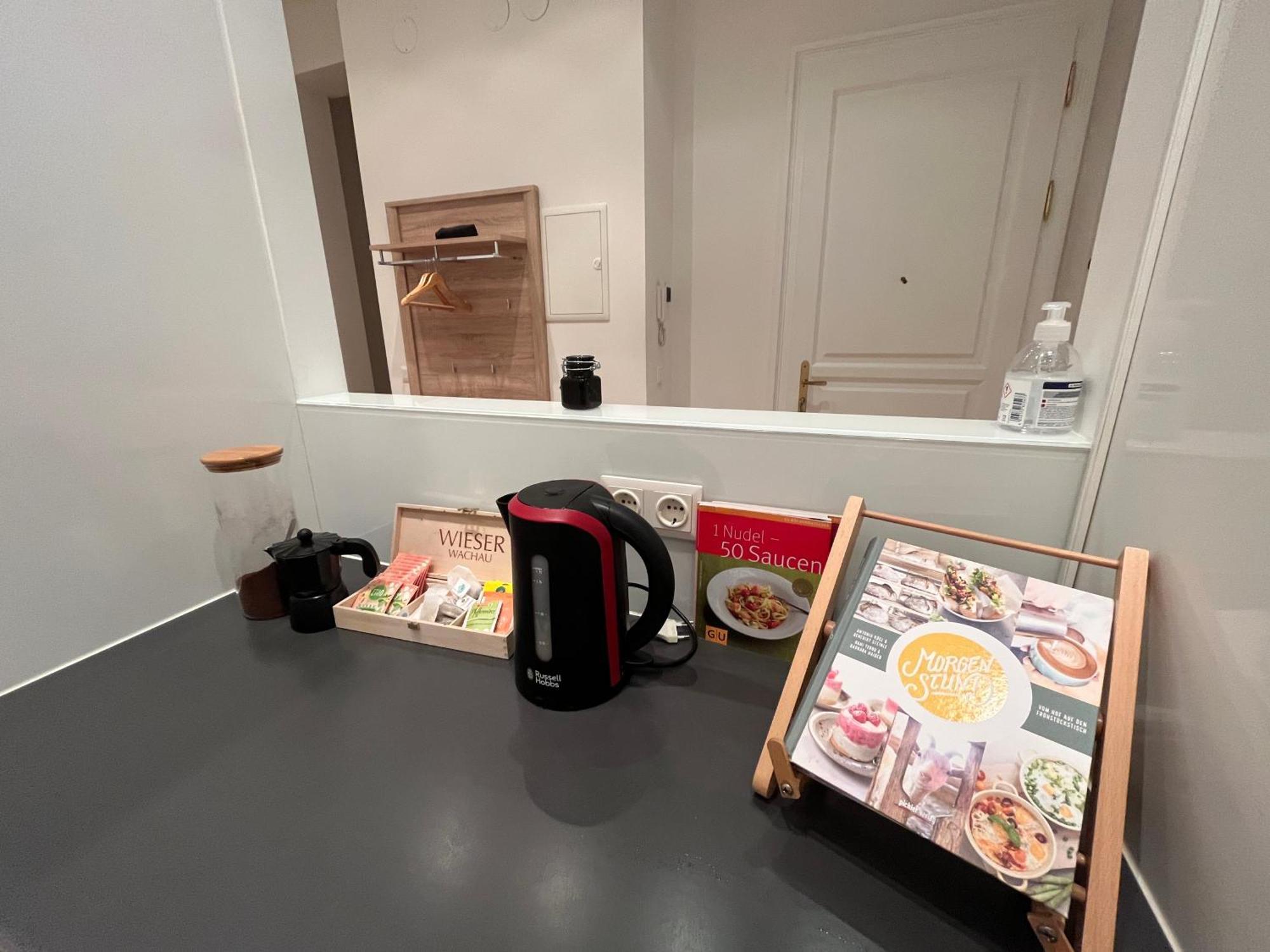 Quiet Apartment Next To Belvedere & Central Station Vienna Exterior photo